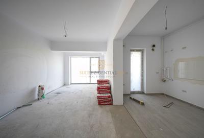 Apartament cu 2 camere semidecomandat în Berceni