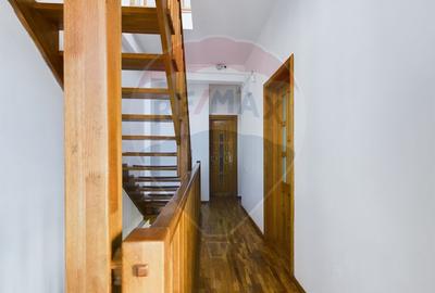 Casa cu 5 camere de inchiriat 210 mp | Eroii Revolutiei - 17