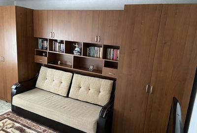 Apartament cu 2 camere decomandat în Calea Călărașilor