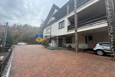 Casa cu posibilitate transformare in pensiune si teren de vanzare Piatra Neamt - 3
