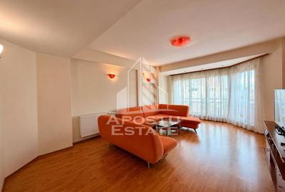 Apartament cu 3 camere decomandat, mobilat în Aradului
