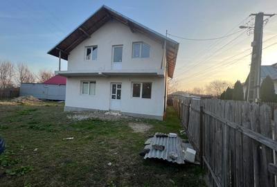 Vila  P+1 Valea Calugareasca - 1