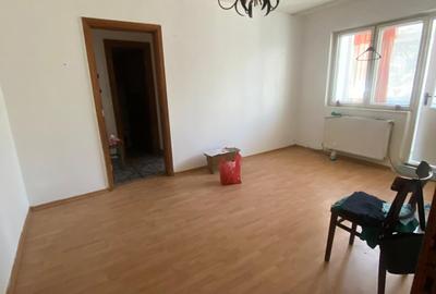 Apartament 2 camere parter cu balcon, centrala noua,termopan, Orizont - 6