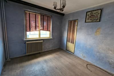 Apartament 3 camere semidecomandat Berceni - 3