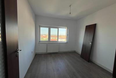 Lugoj, Apartament 3 Cam., 84 Mp., Semidecomandat, et.6, Central Blocul Postei - 36