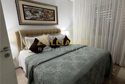Apartament cu 2 camere decomandat în Metalurgiei