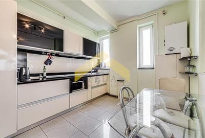 Apartament de inchiriat ansamblul Bermo, zona Banu Maracine - 6