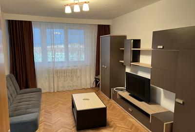 Apartament cu 2 camere decomandat, mobilat în Mihai Viteazul