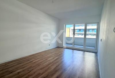 Apartament cu 2 camere decomandat în Tractorul