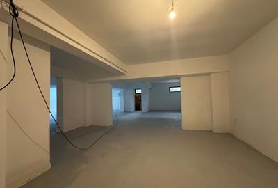 Spatiu comercial 130 mp - demisol - Faleza Nord - 118.000 euro(Cod E8+E10) - 13