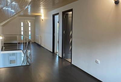 Casă spatioasă cu teren 549mp în Călimănești (DN7) - 3