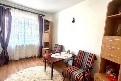 Apartament de vanzare 3 camere Sacele - 12