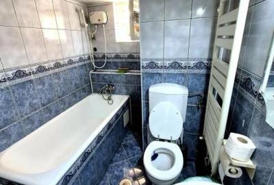 Apartament - Decomandat - 4 camere - Unirii - 15