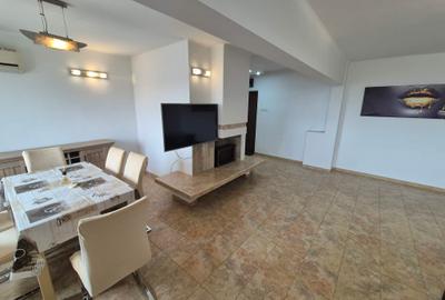 Apartament cu 3 camere semidecomandat în Iancului