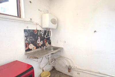Garsoniera 30mp etaj 1 zona buna Pret 34.000eur neg - 3