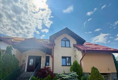 Casă individuală cu 4 camere în Bunloc
