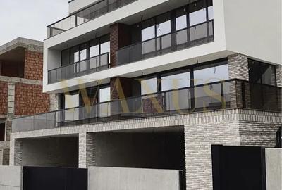 Duplex cu 6 camere în Europa