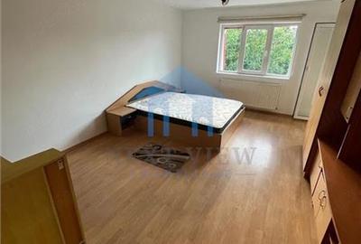Apartament cu 2 camere decomandat în Zorilor