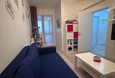 Apartament cu 3 camere decomandat în Drumul Taberei