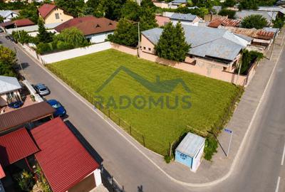 Teren intravilan 1.005 mp | Dublu front stradal | Str. Lupeni - 4