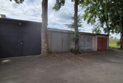 De inchiriat garaj renovat-Aleea Carpati - 1