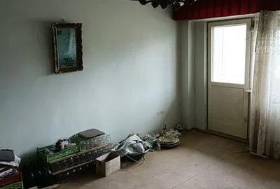 Apartament cu 2 camere decomandat în Obor