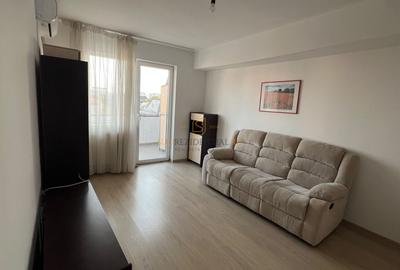 Apartament cu 3 camere decomandat, mobilat în Apărătorii Patriei