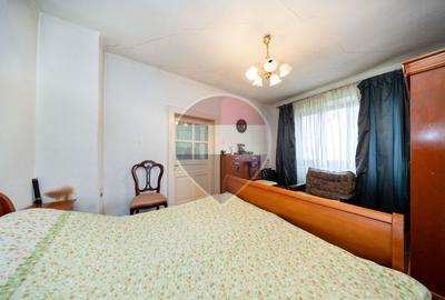 Casă individuala spatioasa cu 8 camere si teren 610 mp centru BOD - 15