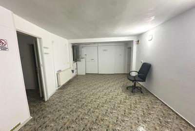 Spațiu comercial, de 35.00 mp, în Cetate