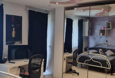 Casă de vanzare in Rm. Valcea-294 mp, teren 958 mp, deschidere la raul Olănești - 12