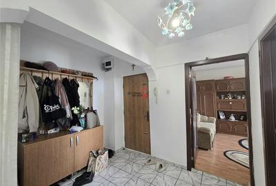 3 camere in  Bd. Lacul Tei stradal,  Etaj 8/10, cu 2 balcoane - 1