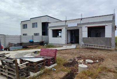 Casă individuală cu 3 camere în Exterior Sud