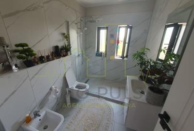 Duplex cu 5 Camere. 3 Bai. Dormitor la parter. Finisat la cheie. Teren 334 mp - 8