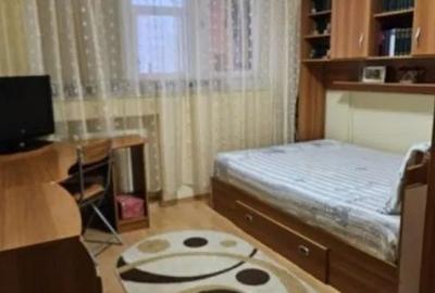 Apartament cu 3 camere decomandat, mobilat în Brâncoveanu