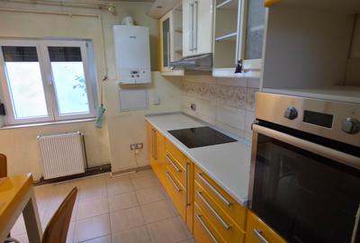 Etaj 1 ap 3 camere, 84mp + 2 balcoane, zona Bucovina - 2