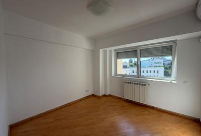 Apartament 4 cam, bvd Unirii, partial mobilat, central - 3