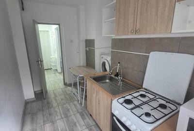 CENTRU - TRAIAN - 2 CAMERE DE INCHIRIAT - TERMEN LUNG - GAZE - - 4