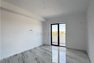 Apartament cu 2 camere decomandat în Giroc
