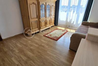 Etaj 3! Apartament 3 camere 2 bai 74mp, GARA, balcon, mobila, centrala - 3