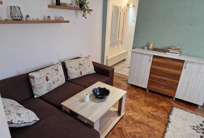 Apartament cu 2 camere semidecomandat, mobilat în Gheorgheni