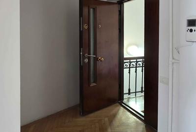 Piata Unirii-Calea Calarasilor,apartament in imobil reprezentativ ideal birouri - 2