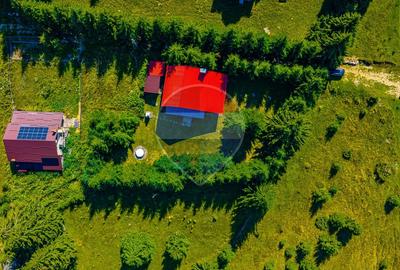 Casă de vânzare în Fundata | 1.204 mp teren | Comision 0% - 33