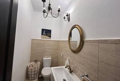 Casa de vanzare , 6 camere , 200 mp , Zona Cetate - 13