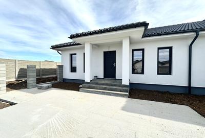 Duplex premium cu 3 camere, 80 mp utili, 325 mp teren - Sanandrei - 1