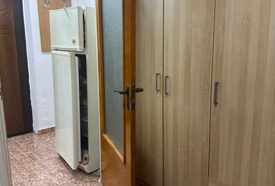 Dristor-Garsonieră cu balcon, aer condiționat, mobilat, utilat, lift, metrou - 10