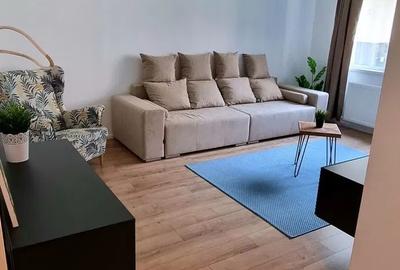 Apartament cu 2 camere decomandat în Regie