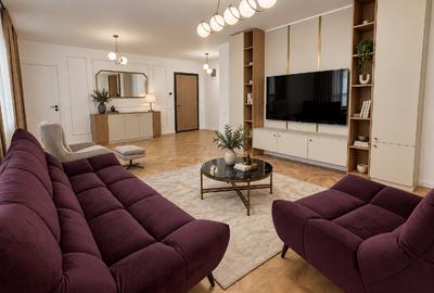 Apartament cu 4 camere decomandat în Faleza Nord