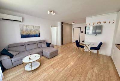 Apartament cu 2 camere semidecomandat, mobilat în Pipera