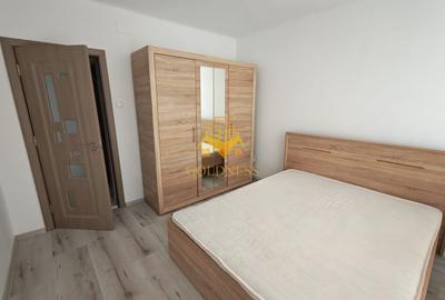Apartament cu 3 camere decomandat, mobilat în Central