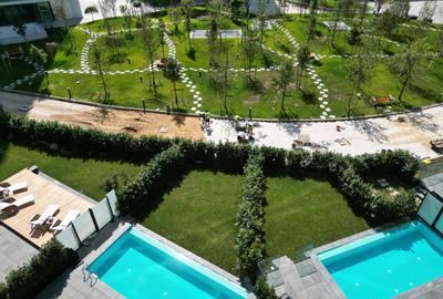 Apartament cu 4 camere decomandat în Floreasca